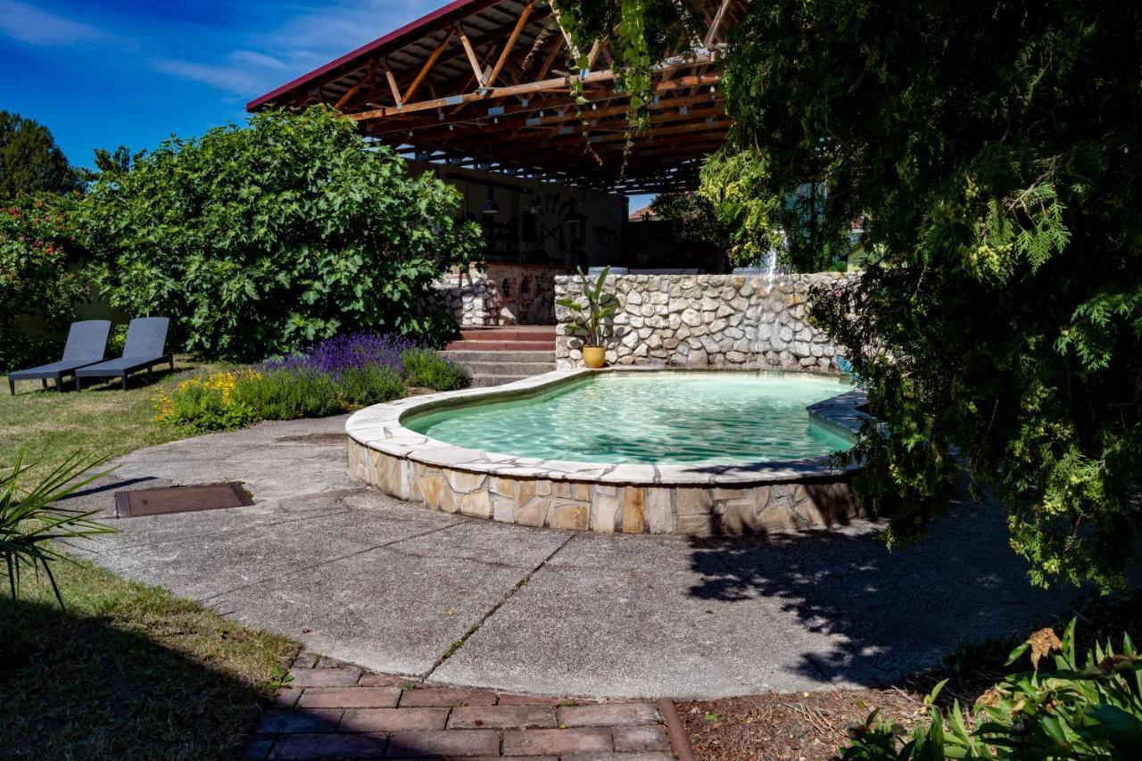 Apartmány Gulliver Mikulov Esterno foto