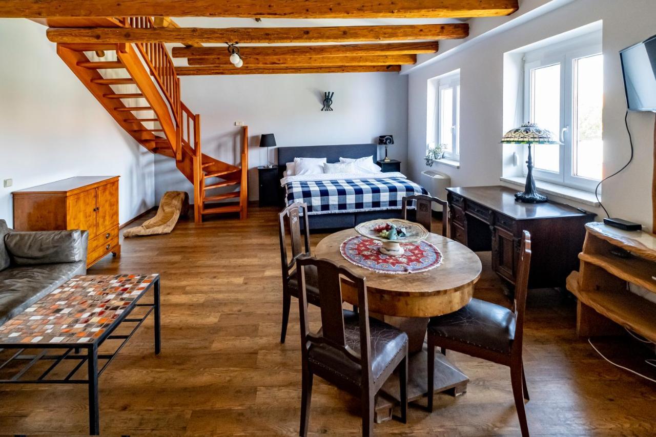 Apartmány Gulliver Mikulov Esterno foto