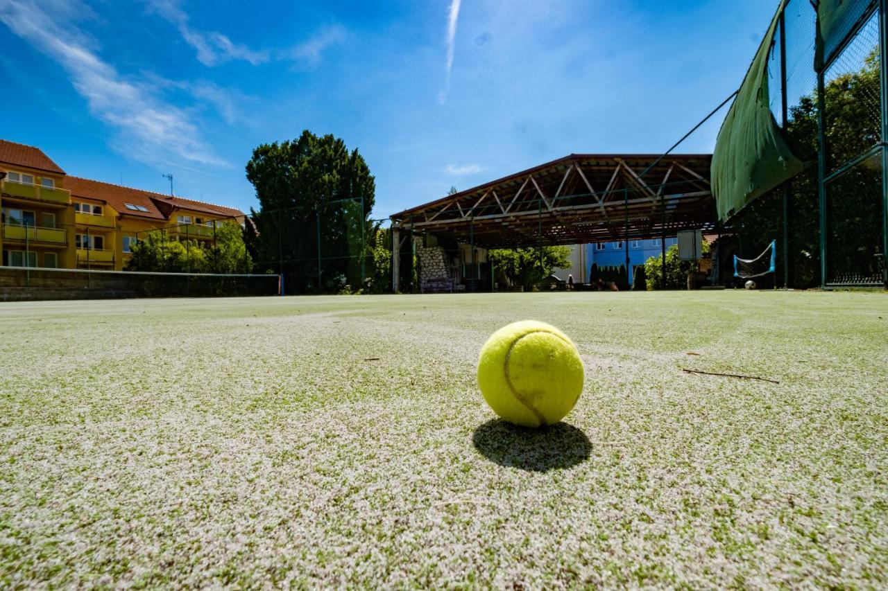 Apartmány Gulliver Mikulov Esterno foto