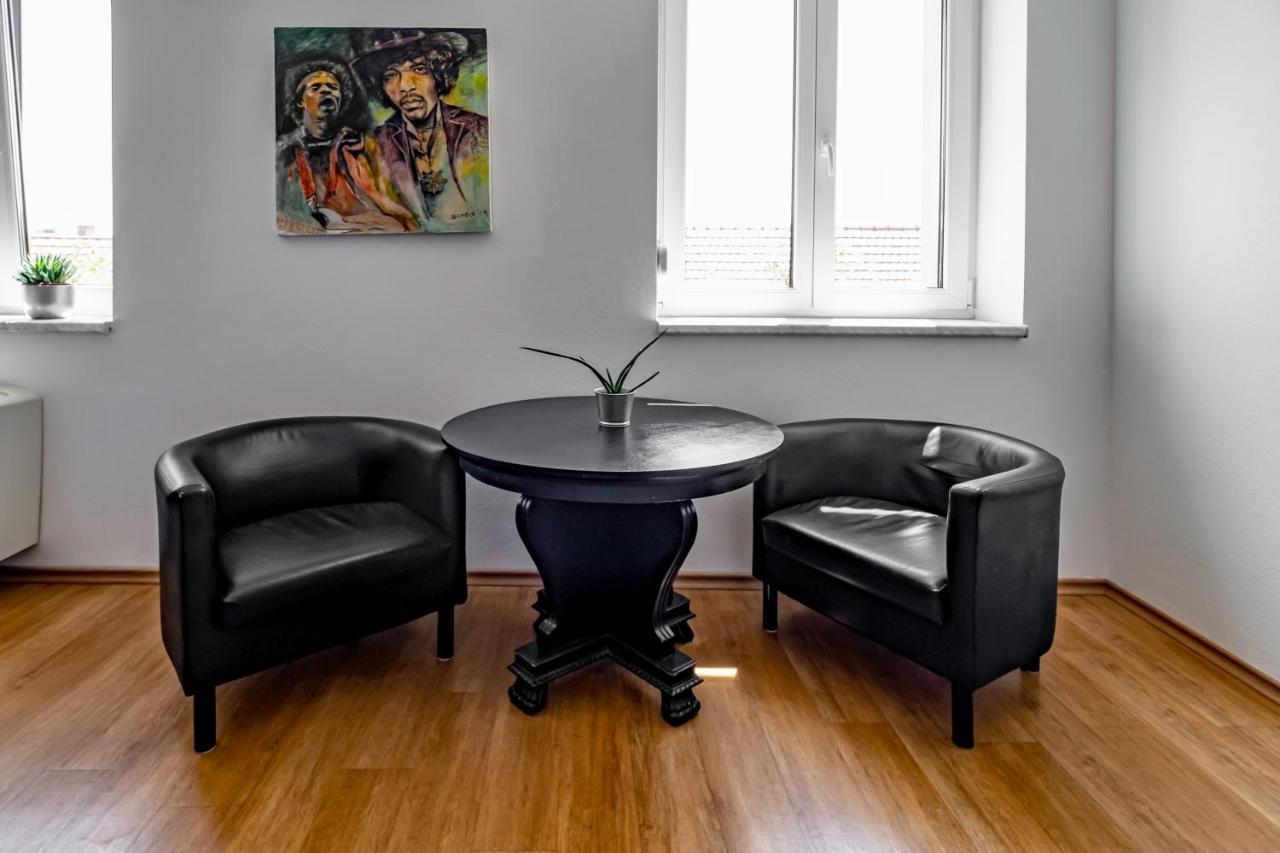 Apartmány Gulliver Mikulov Esterno foto