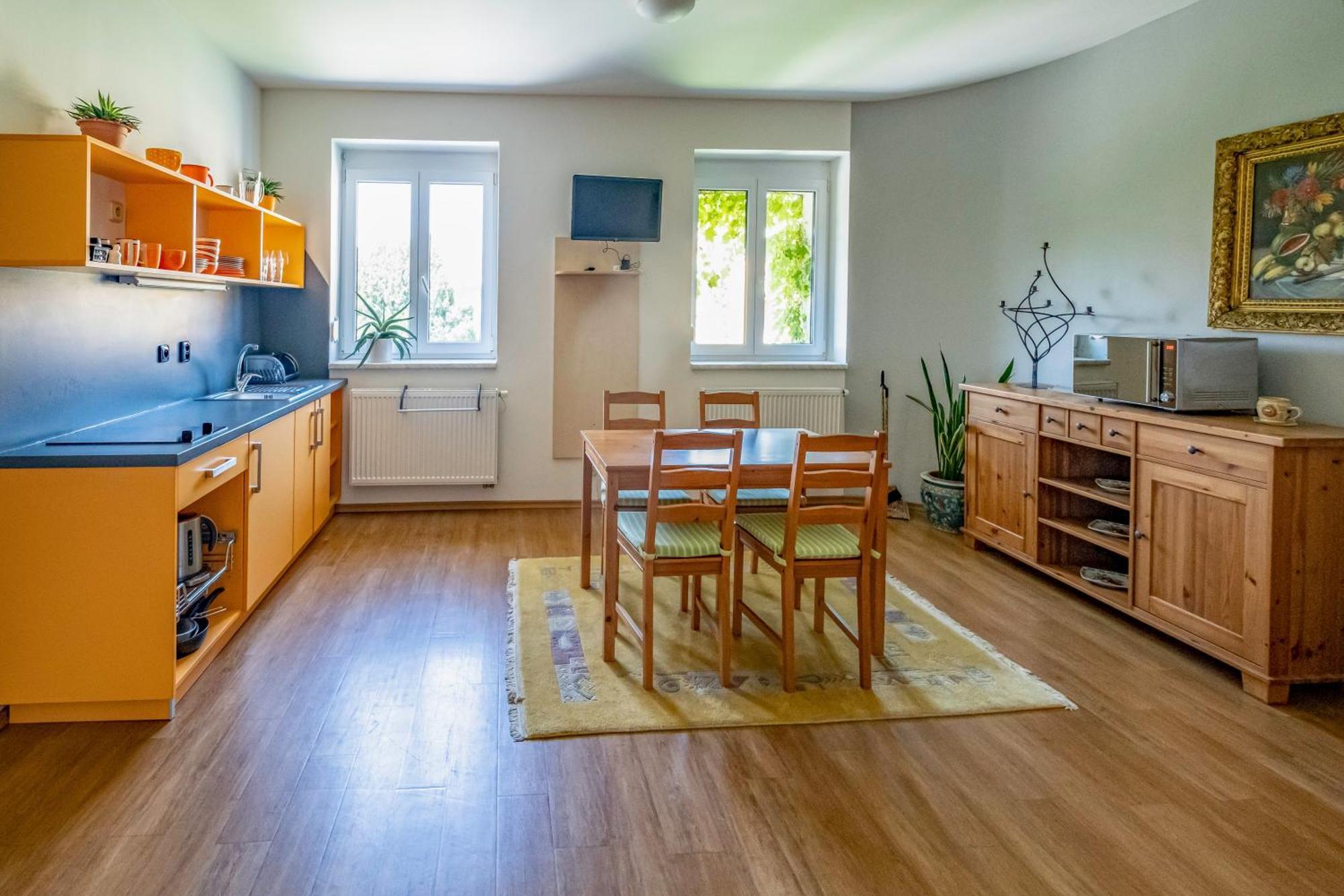 Apartmány Gulliver Mikulov Esterno foto