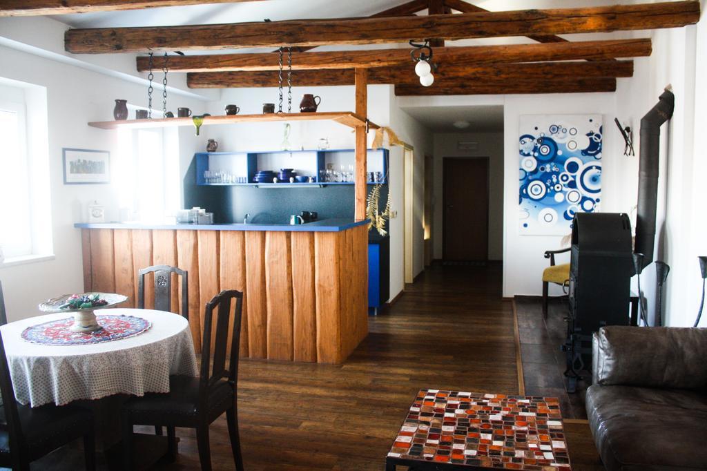 Apartmány Gulliver Mikulov Esterno foto